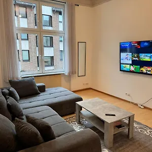Apartment 3-room In Centre, Köln